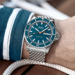 M026.830.11.041.00 6 wrist 1