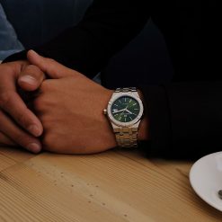 AI1108 SS002 630 1 lifestyle 2